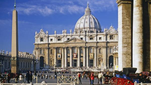 Giubileo Roma 2025: vista San Pietro dal basso