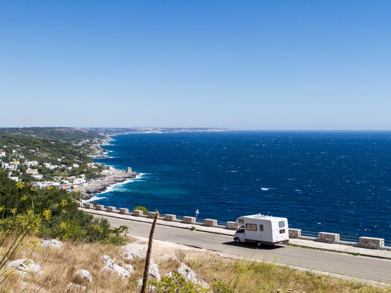 Camper su strada in Puglia - sosta camper Puglia