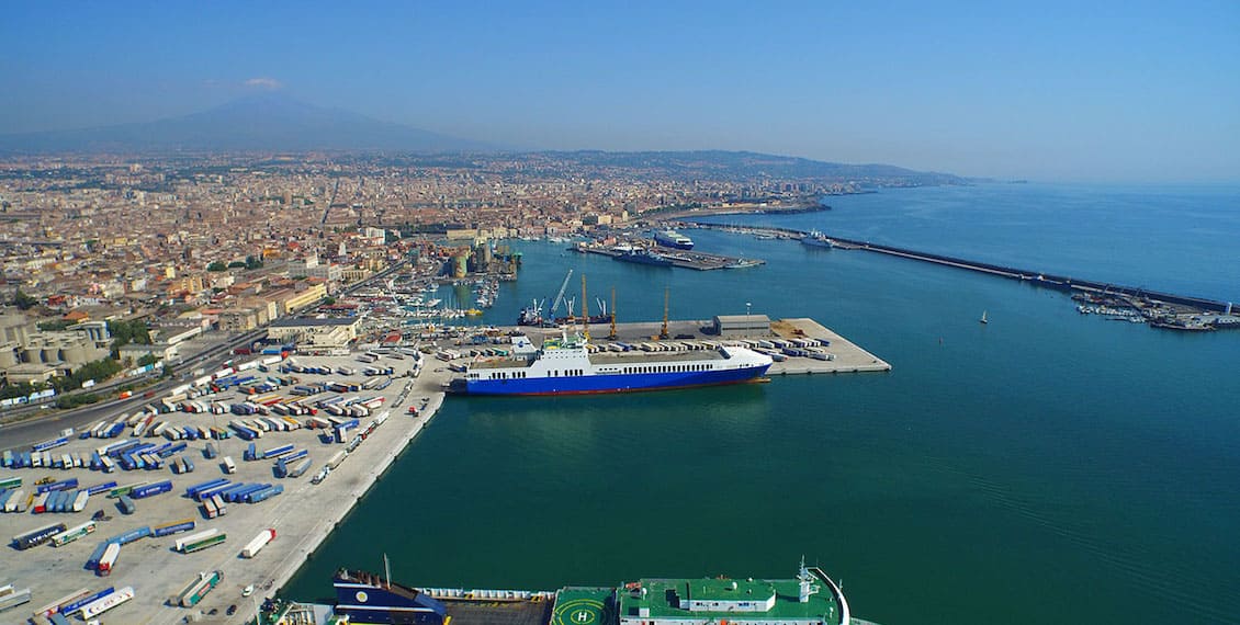Parcheggio porto Catania: panoramica
